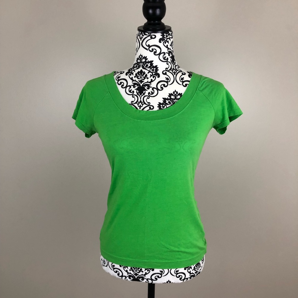 Lilly Pulitzer Bright Green Short Sleeve Tee